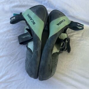 Scarpa VS Instinct Climbing Shoes